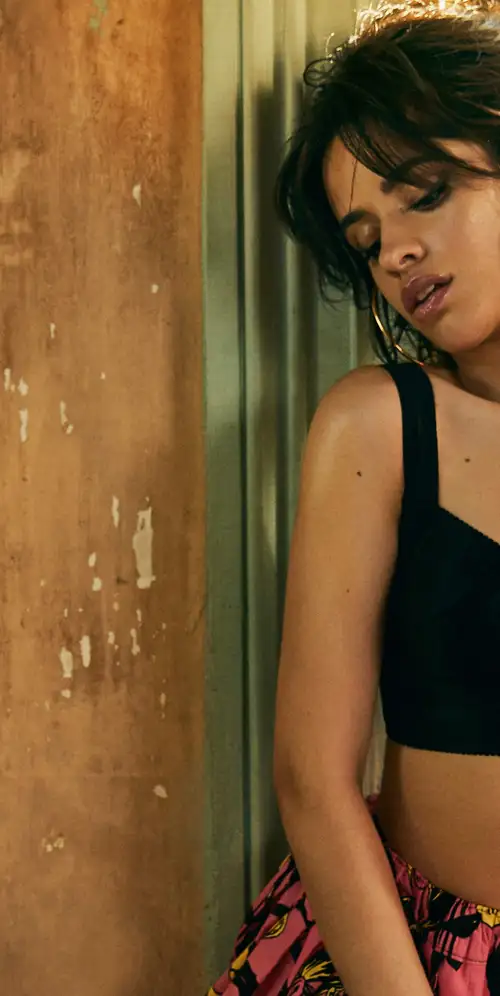 卡米拉·卡贝洛杂志