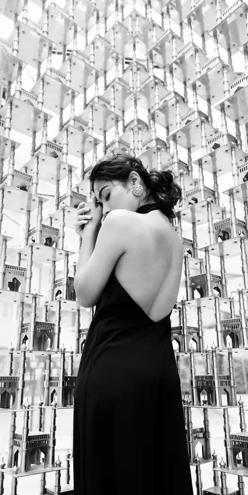 Rashmika曼陀罗单色