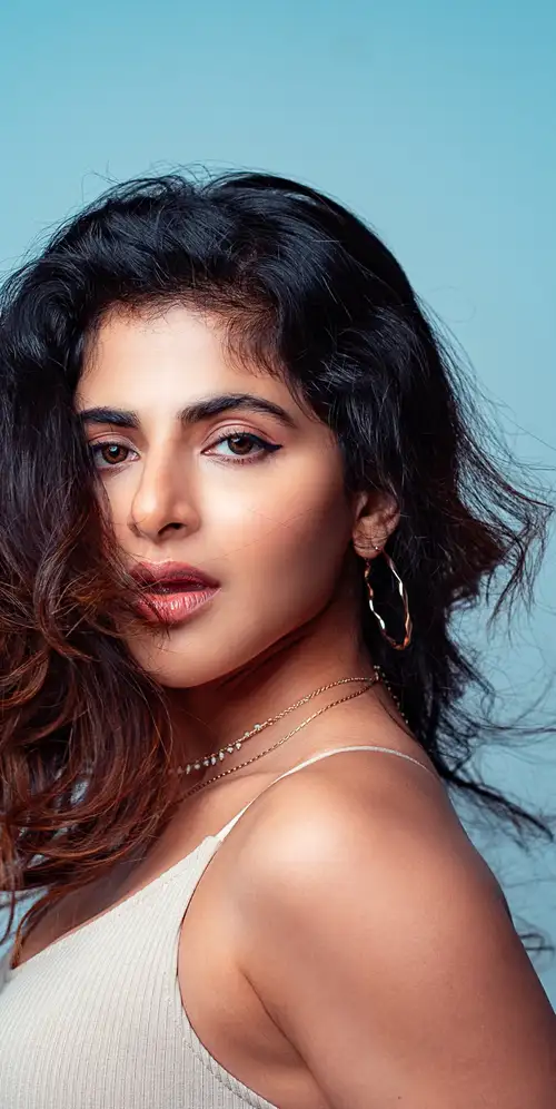 萨巴·卡玛尔（Saba Qamar）