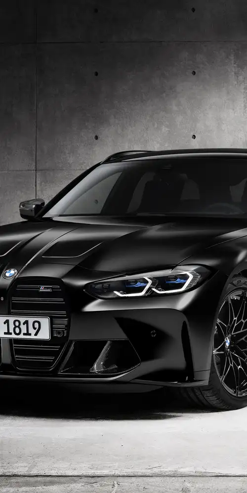 宝马M3竞赛旅行黑色轿车