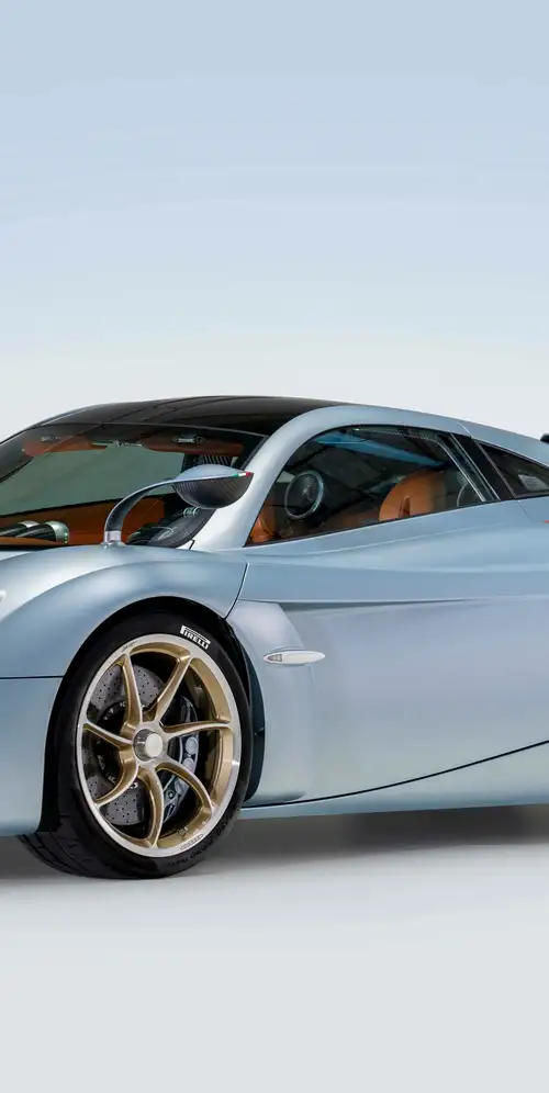 帕加尼Huayra Codalunga超级跑车