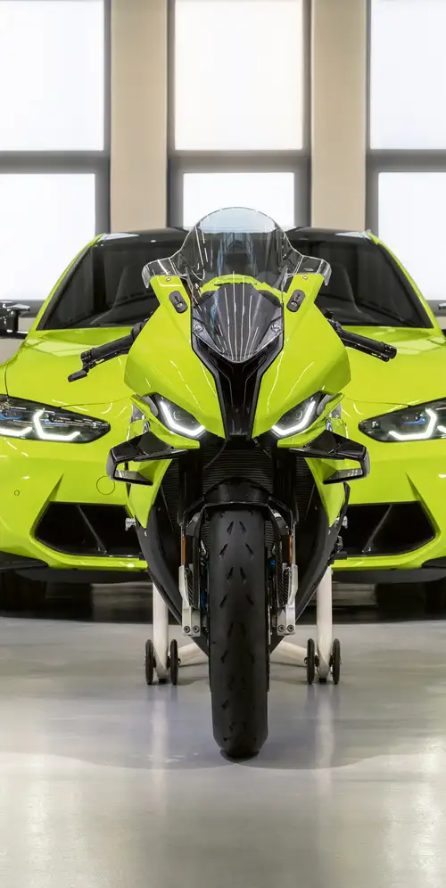 宝马M 1000 RR宝马M4