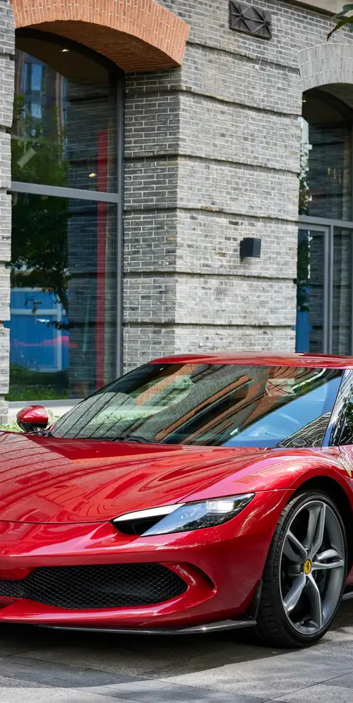 法拉利296 GTB插电式混合动力车