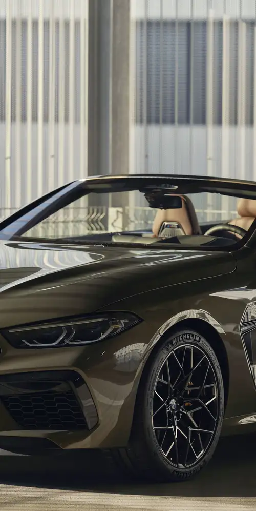 2022年宝马M8敞篷车比赛