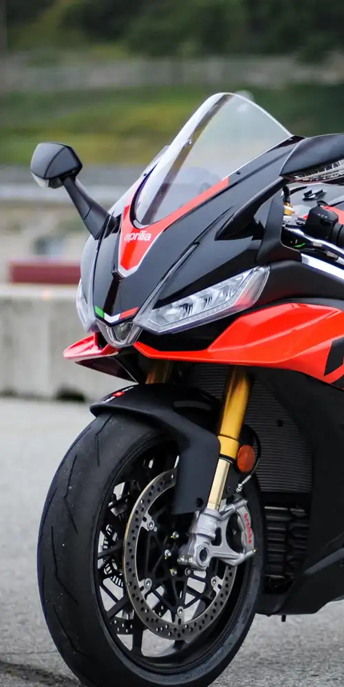 Aprilia RSV4工厂运动自行车