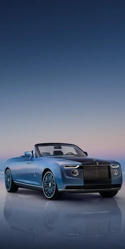 2021年劳斯莱斯船尾