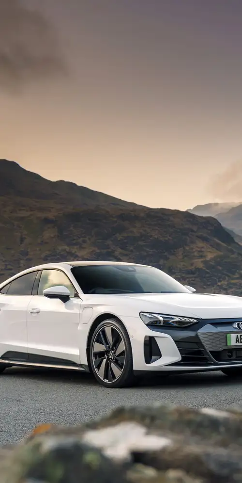 奥迪e-tron GT四轮驱动2021