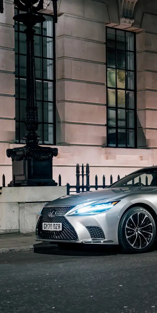 雷克萨斯LS 500h 2021