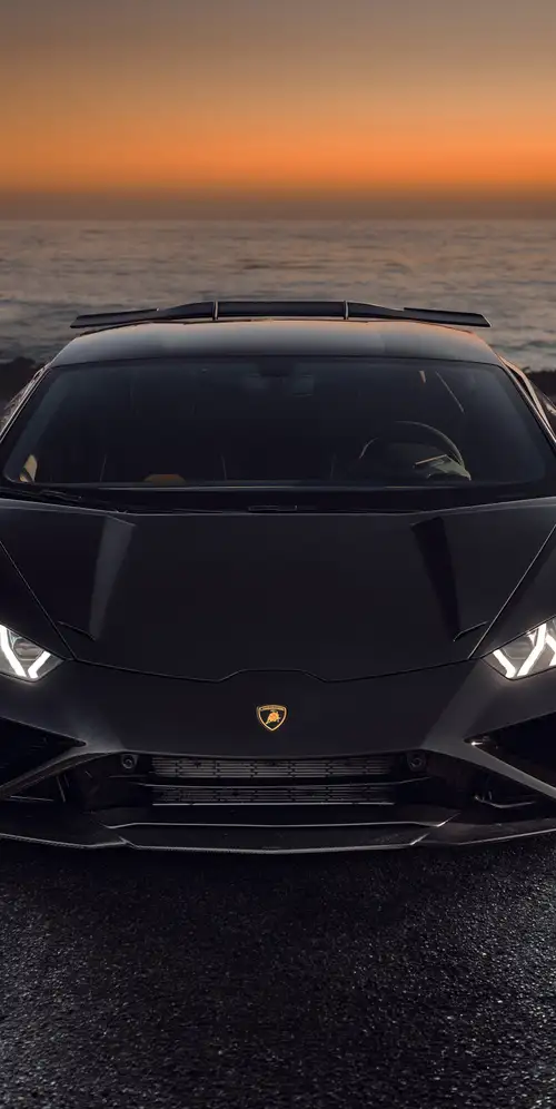 Novitec兰博基尼Huracán EVO RWD黑色轿车