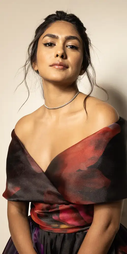 印度女演员Mrunal Thakur