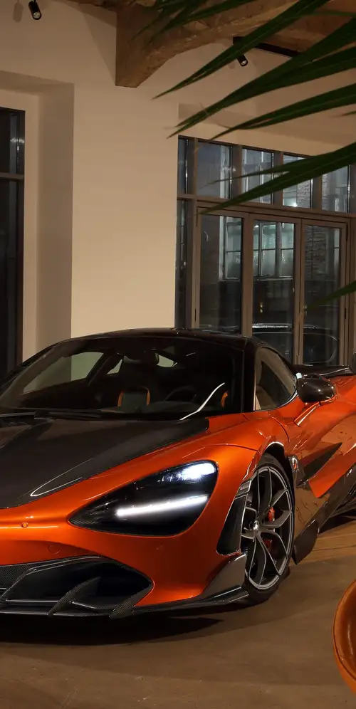 迈凯轮720S狂暴跑车