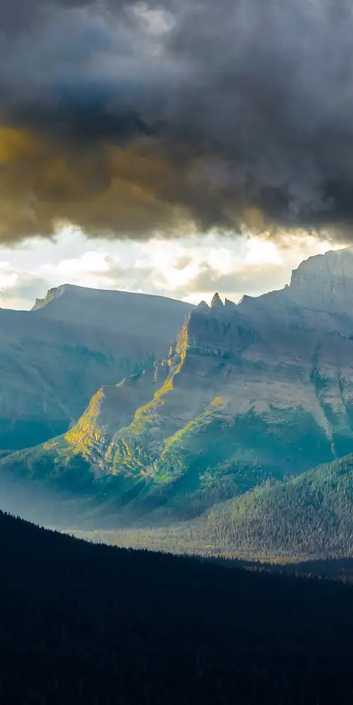 洛根山口冰川国家公园