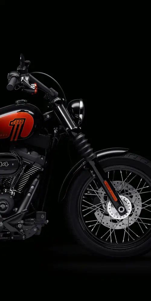 哈雷戴维森街鲍勃114黑色背景