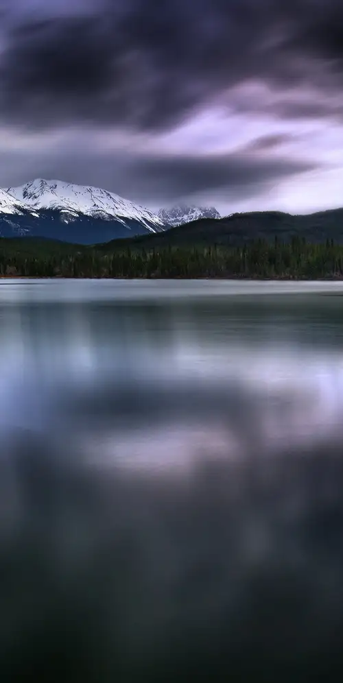 金字塔湖加拿大