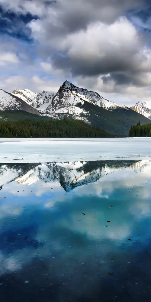 加拿大马里涅湖