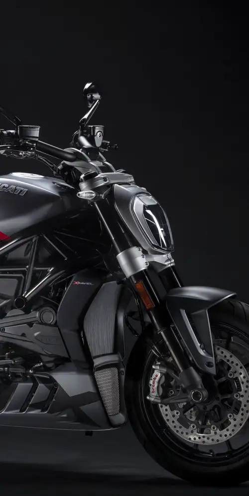 杜卡迪XDiavel黑星