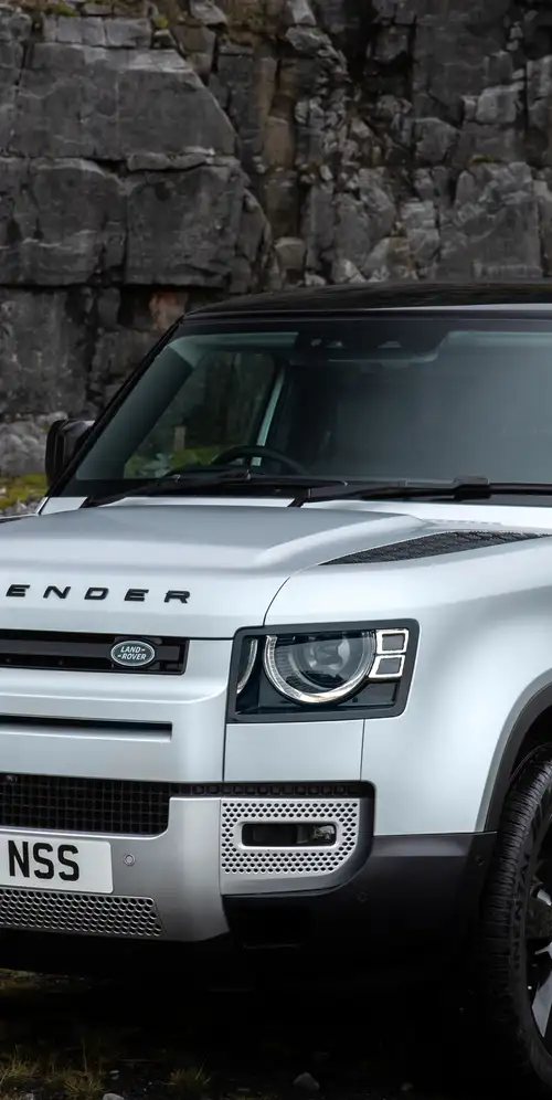 2020年路虎卫士90 SE城市包