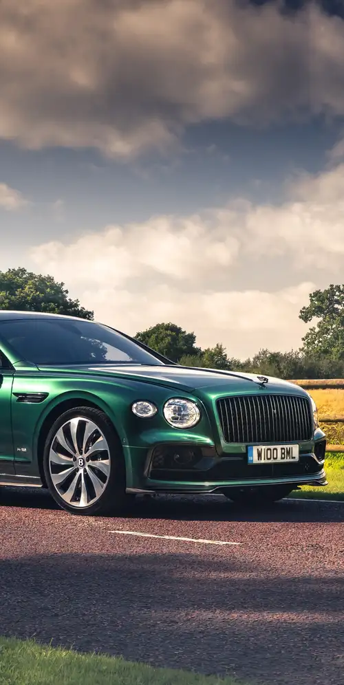 宾利Flying Spur造型规格