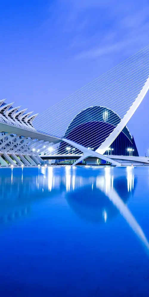 艺术与科学之城