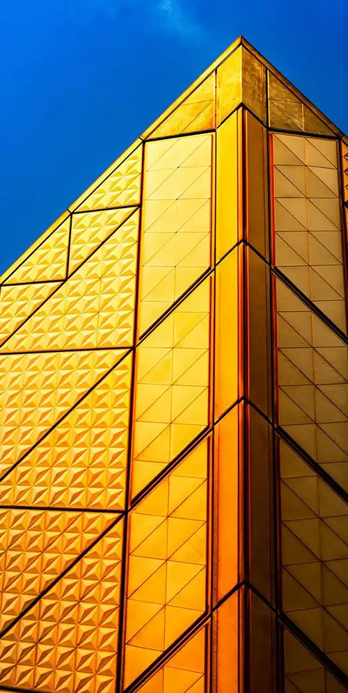 金色金字塔结构