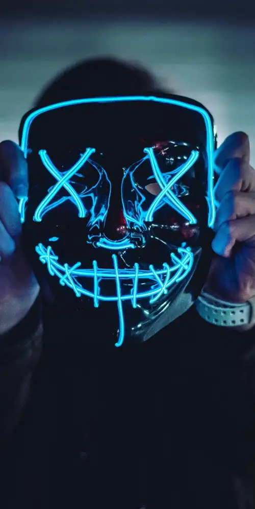 霓虹灯面罩蓝光