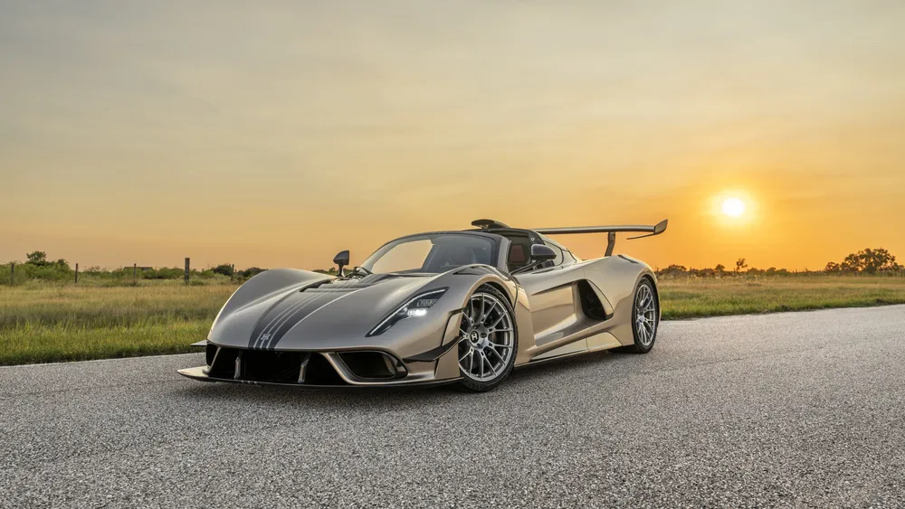 Hennessey毒液F5革命LF 20254K电脑壁纸
