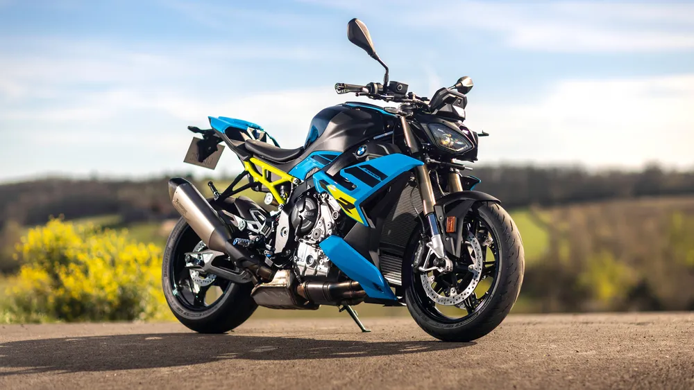 宝马S 1000 R Sport 20254K电脑壁纸