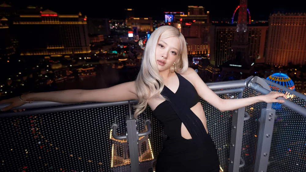 朴彩英（Rosé）之夜4K电脑壁纸