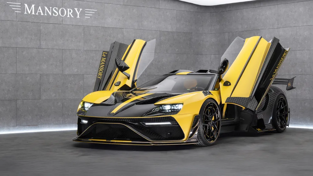 曼索里x Under Armour Le Mansory 20254K电脑壁纸