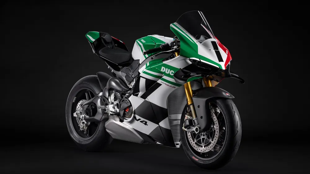 杜卡迪Panigale V4三色4K电脑壁纸