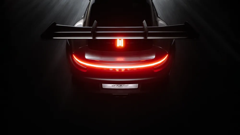 保时捷911 GT3 RS深色美学4K电脑壁纸
