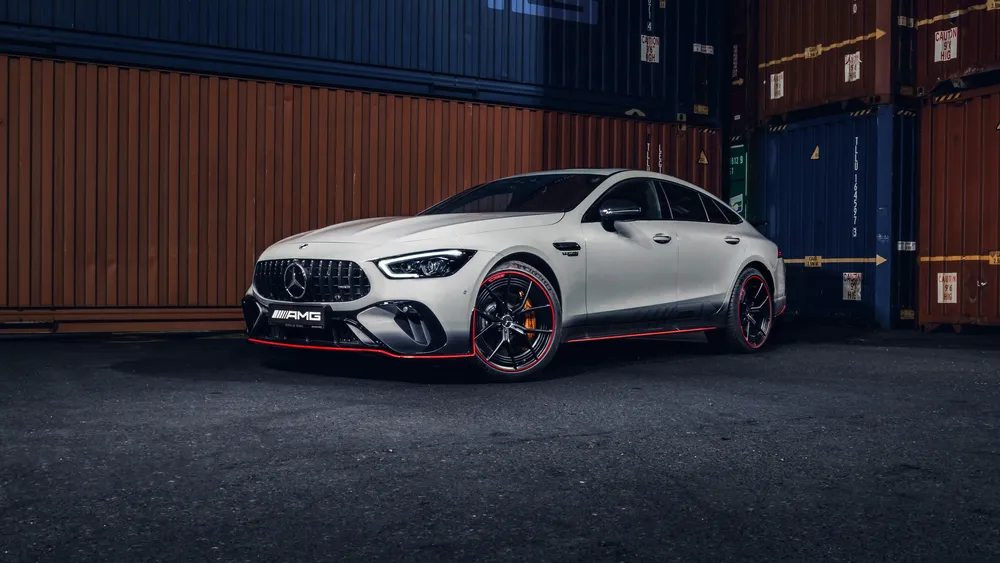 梅赛德斯-AMG GT 63 S E性能F1版4K电脑壁纸