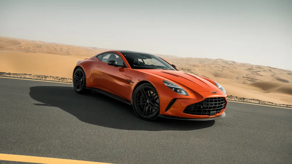 阿斯顿马丁Vantage 20254K电脑壁纸