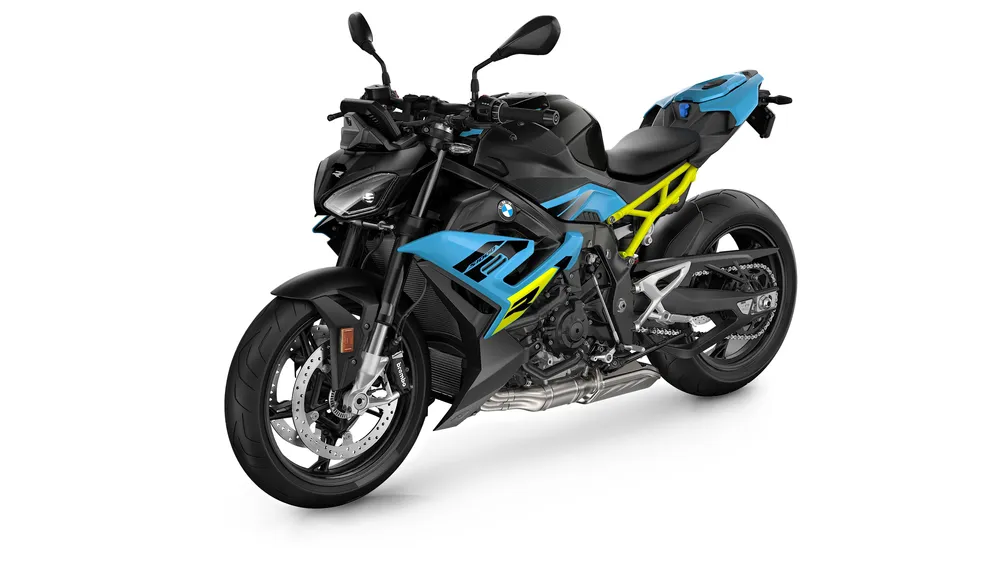 宝马S1000R运动跑车4K电脑壁纸