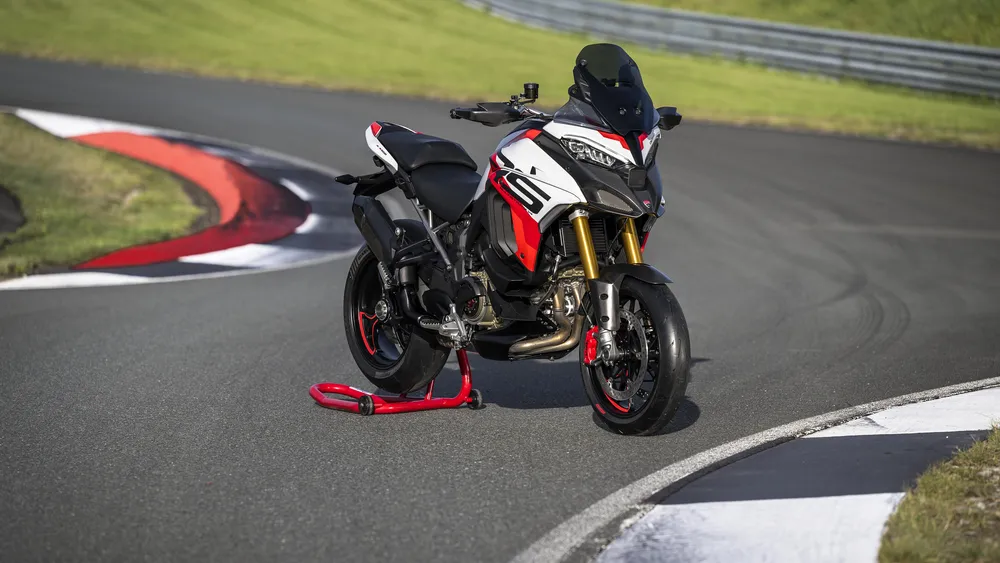 杜卡迪Multistrada V4 RS赛道