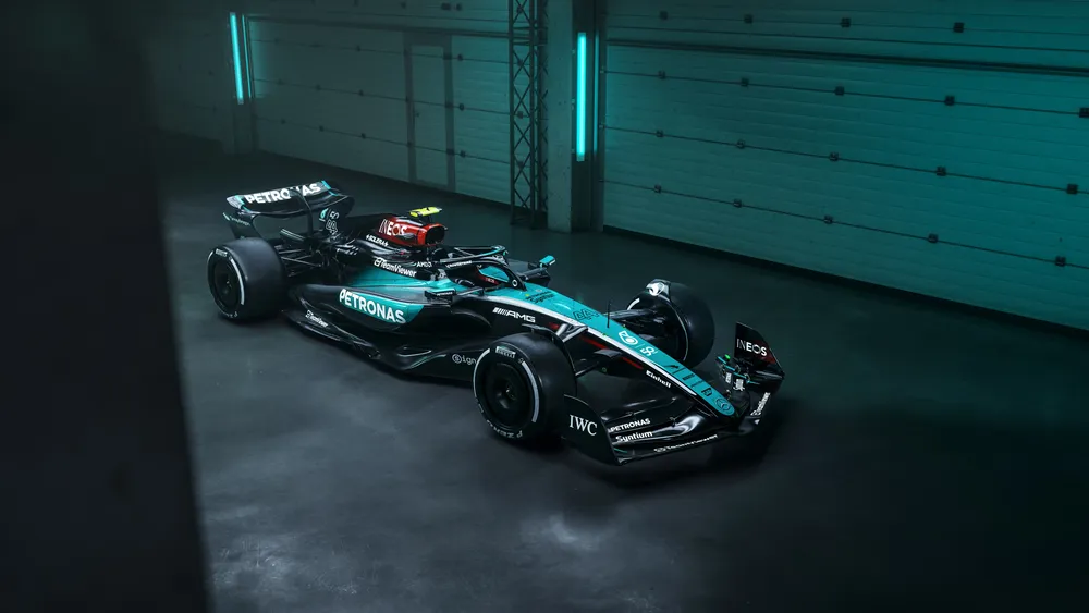 梅赛德斯AMG F1 W15 E性能4K电脑壁纸
