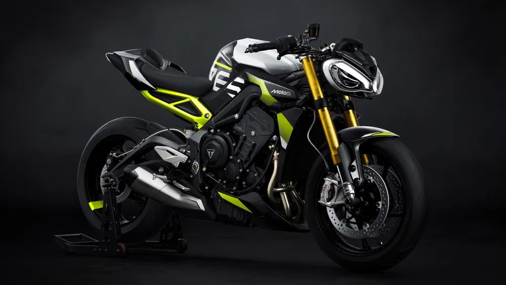 凯旋街三人765 Moto2版4K电脑壁纸