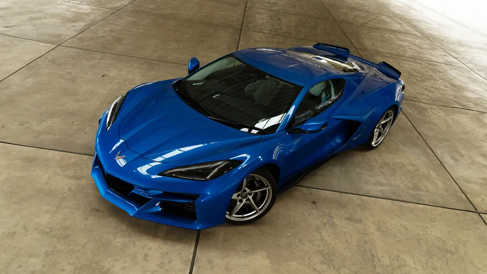 雪佛兰Corvette E-Ray 2024