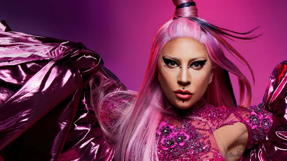 Lady Gaga粉色背景