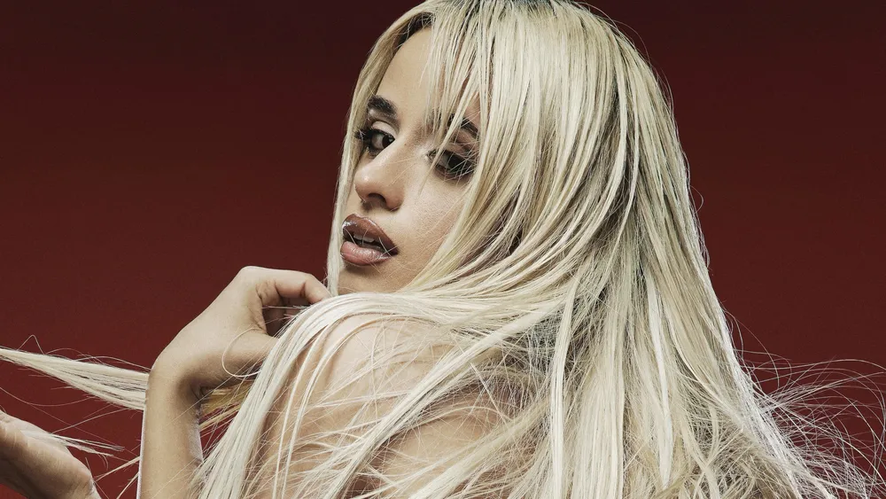 热门歌手卡米拉·卡贝洛