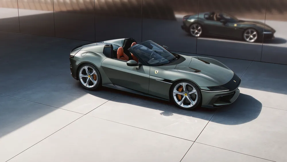 法拉利12Cilindri Spider