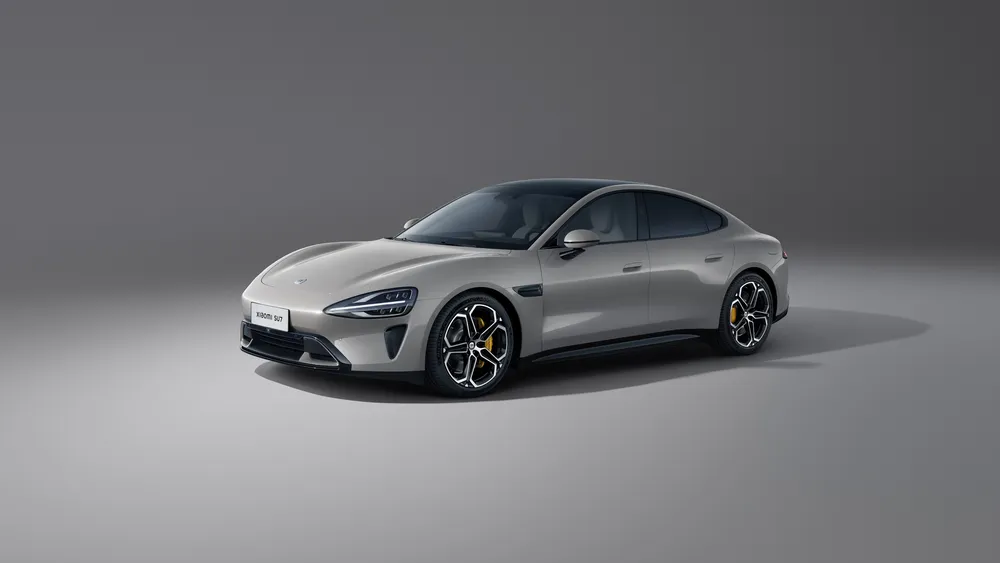 小米SU7电动轿车