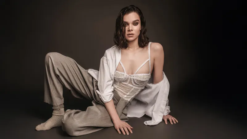 海莉·斯坦菲尔德时尚