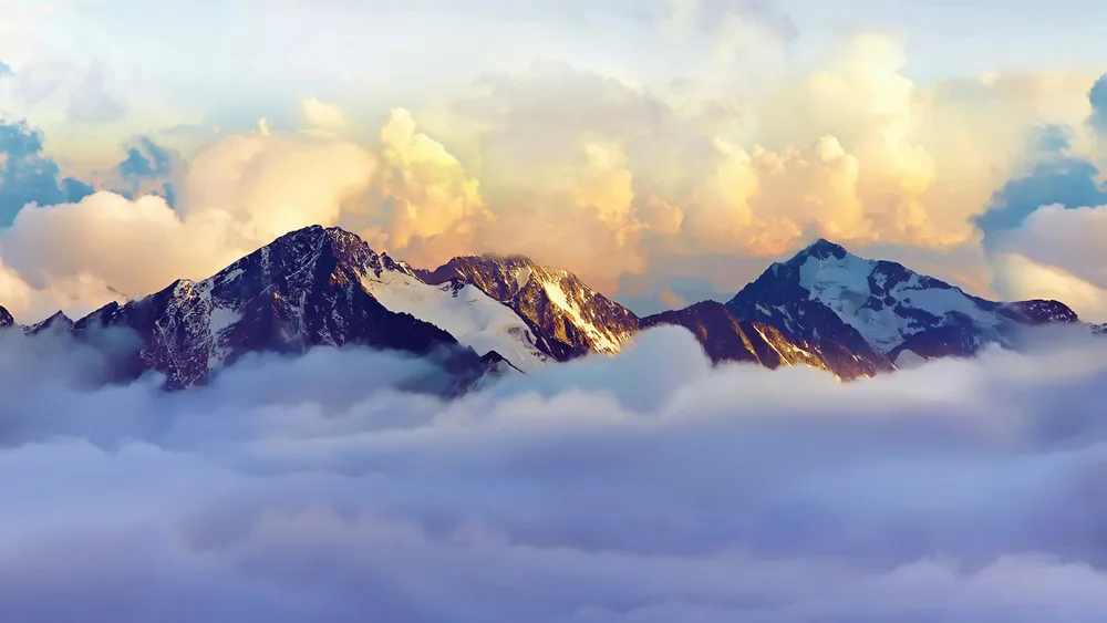 阿尔卑斯雪山4K电脑壁纸