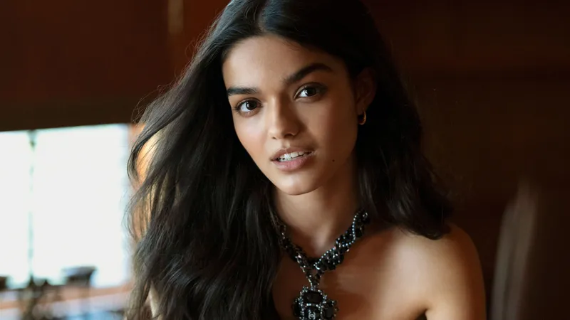 青少年女演员Rachel Zegler