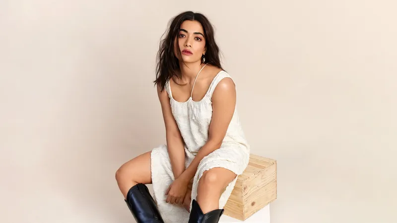 拉什米卡·曼丹纳2025