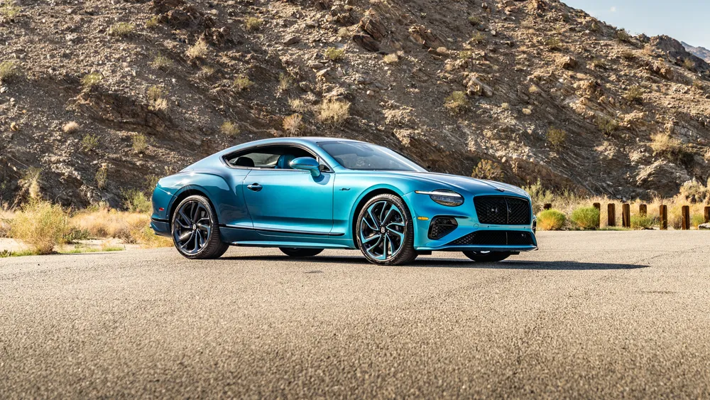 宾利大陆GT速度Ombre Mulliner4K电脑壁纸