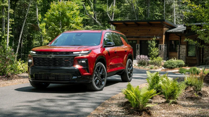 雪佛兰特拉弗斯RS 2023