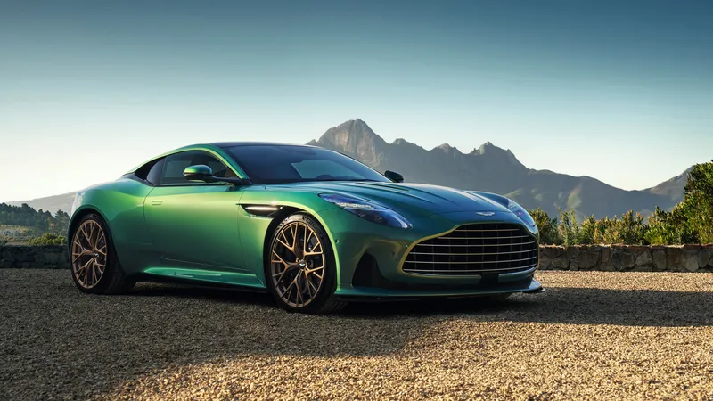 阿斯顿马丁DB12高性能