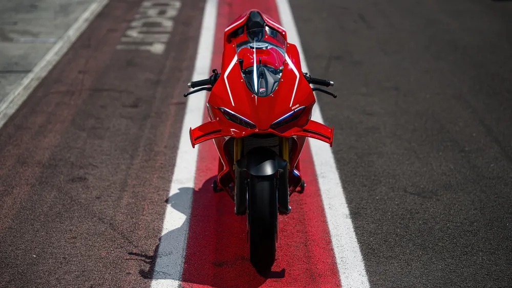 杜卡迪Panigale V4 R 20264K电脑壁纸